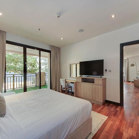 Luxe Getaways Royal Amwaj Palm Jumeirah Resort Apartment Holiday Home Dubaj Kültér fotó