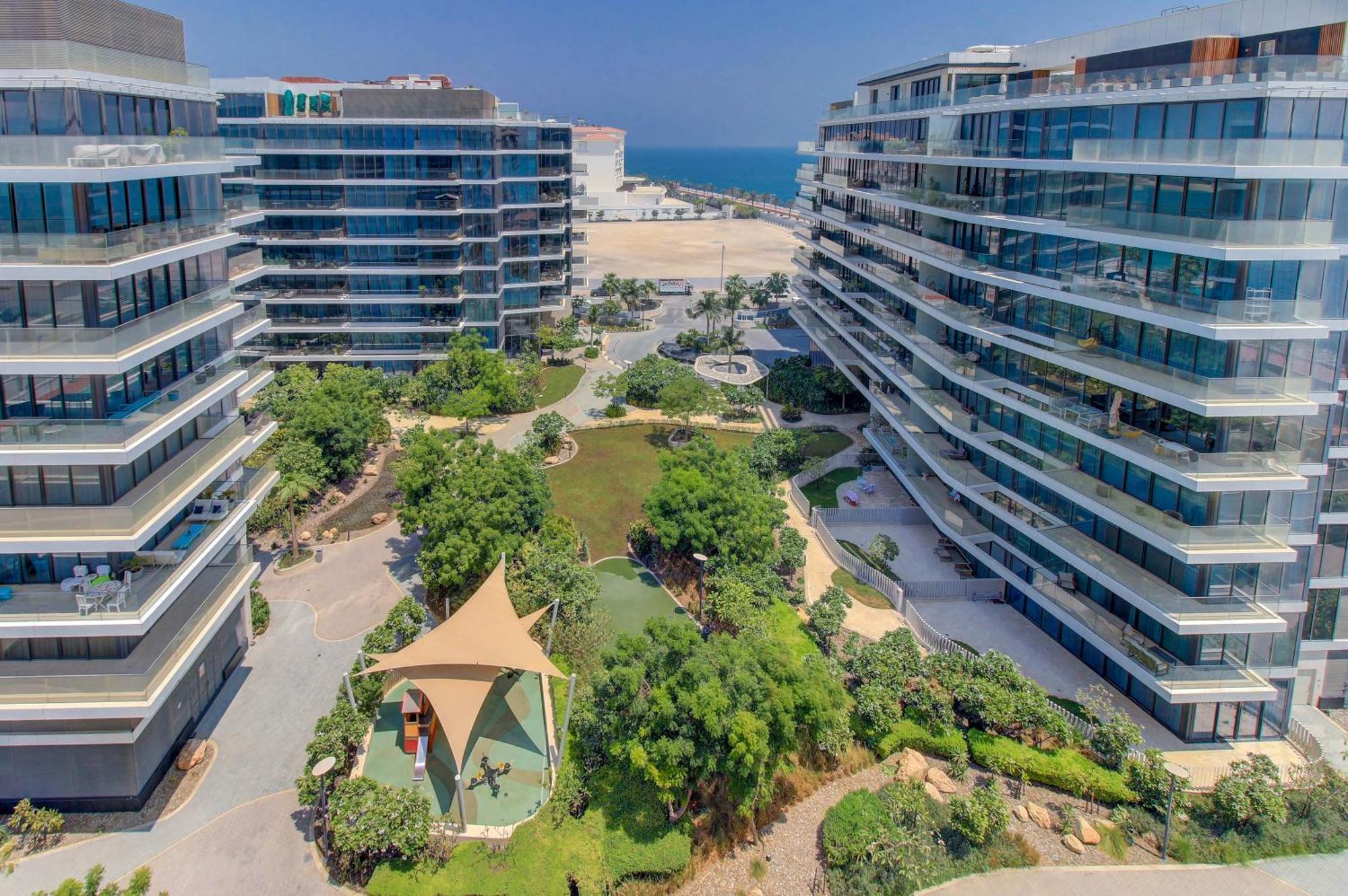 Luxe Getaways Royal Amwaj Palm Jumeirah Resort Apartment Holiday Home Dubaj Kültér fotó