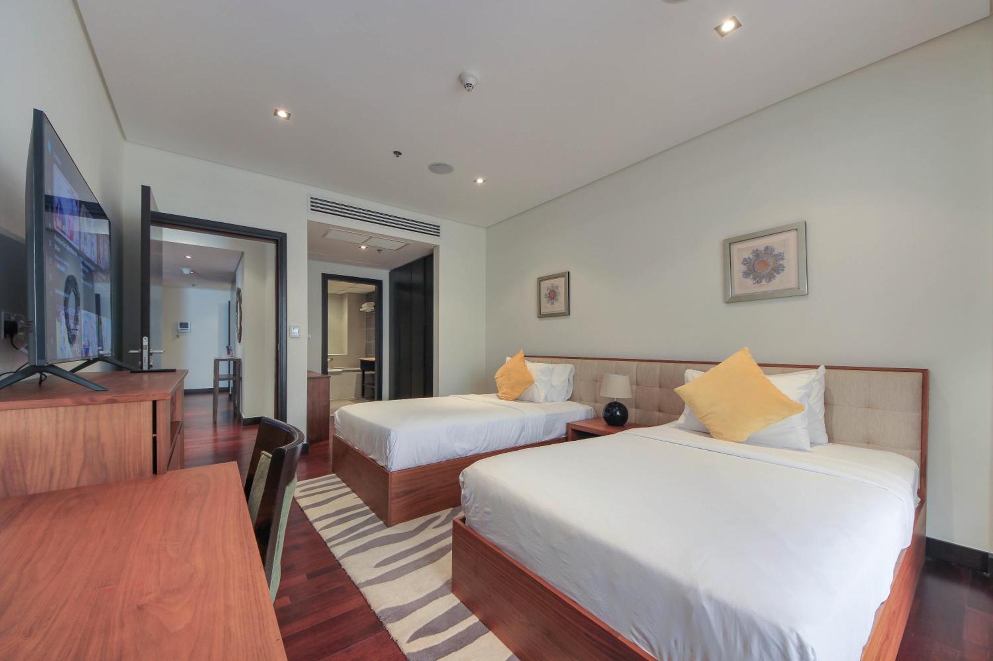 Luxe Getaways Royal Amwaj Palm Jumeirah Resort Apartment Holiday Home Dubaj Szoba fotó