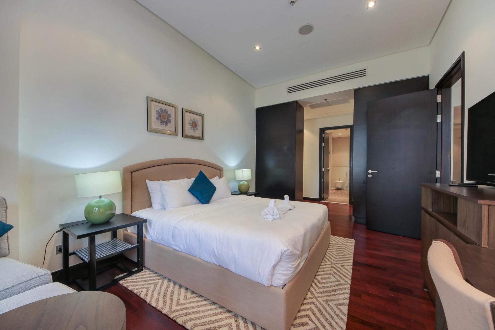 Luxe Getaways Royal Amwaj Palm Jumeirah Resort Apartment Holiday Home Dubaj Szoba fotó