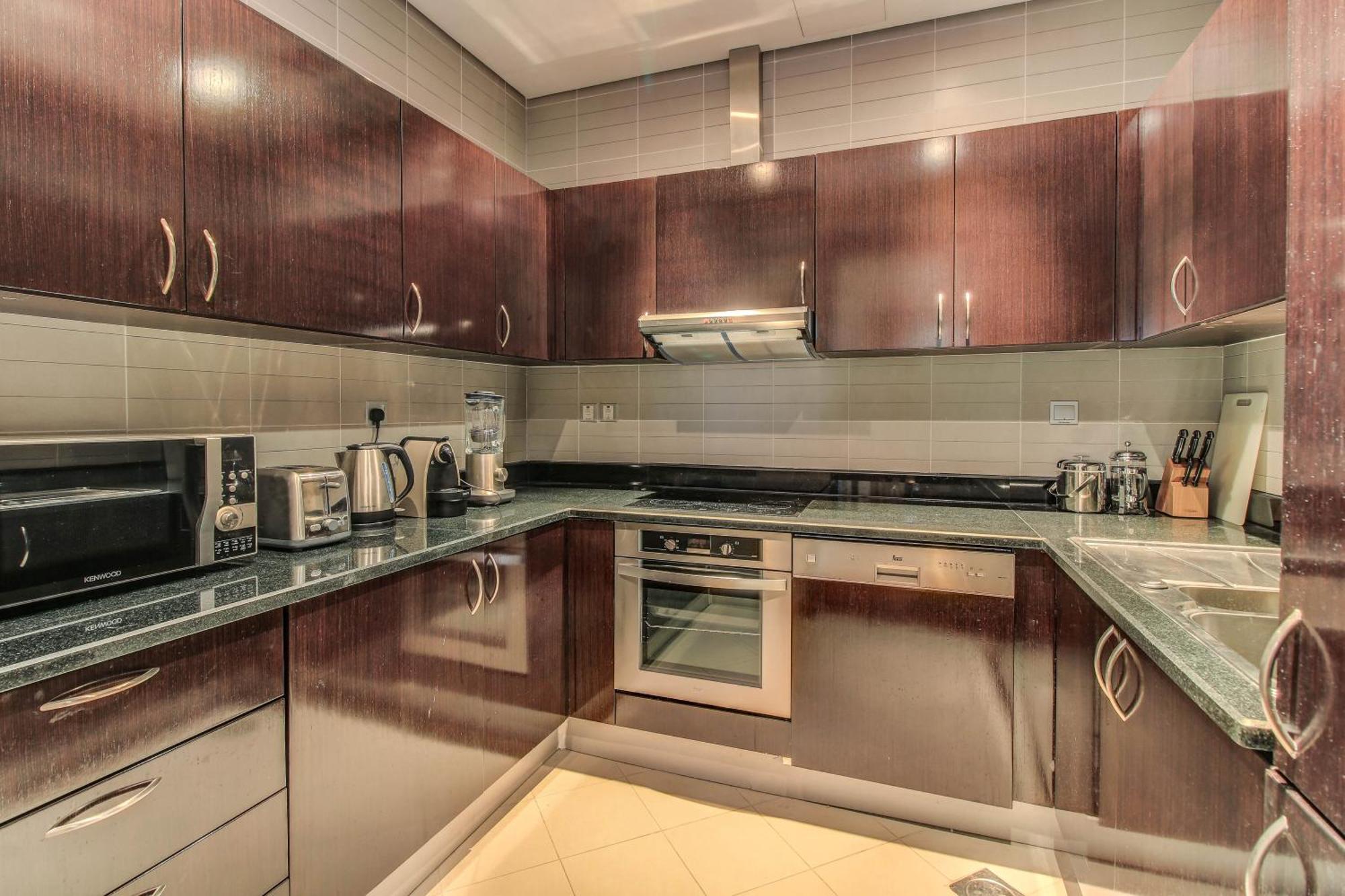 Luxe Getaways Royal Amwaj Palm Jumeirah Resort Apartment Holiday Home Dubaj Kültér fotó