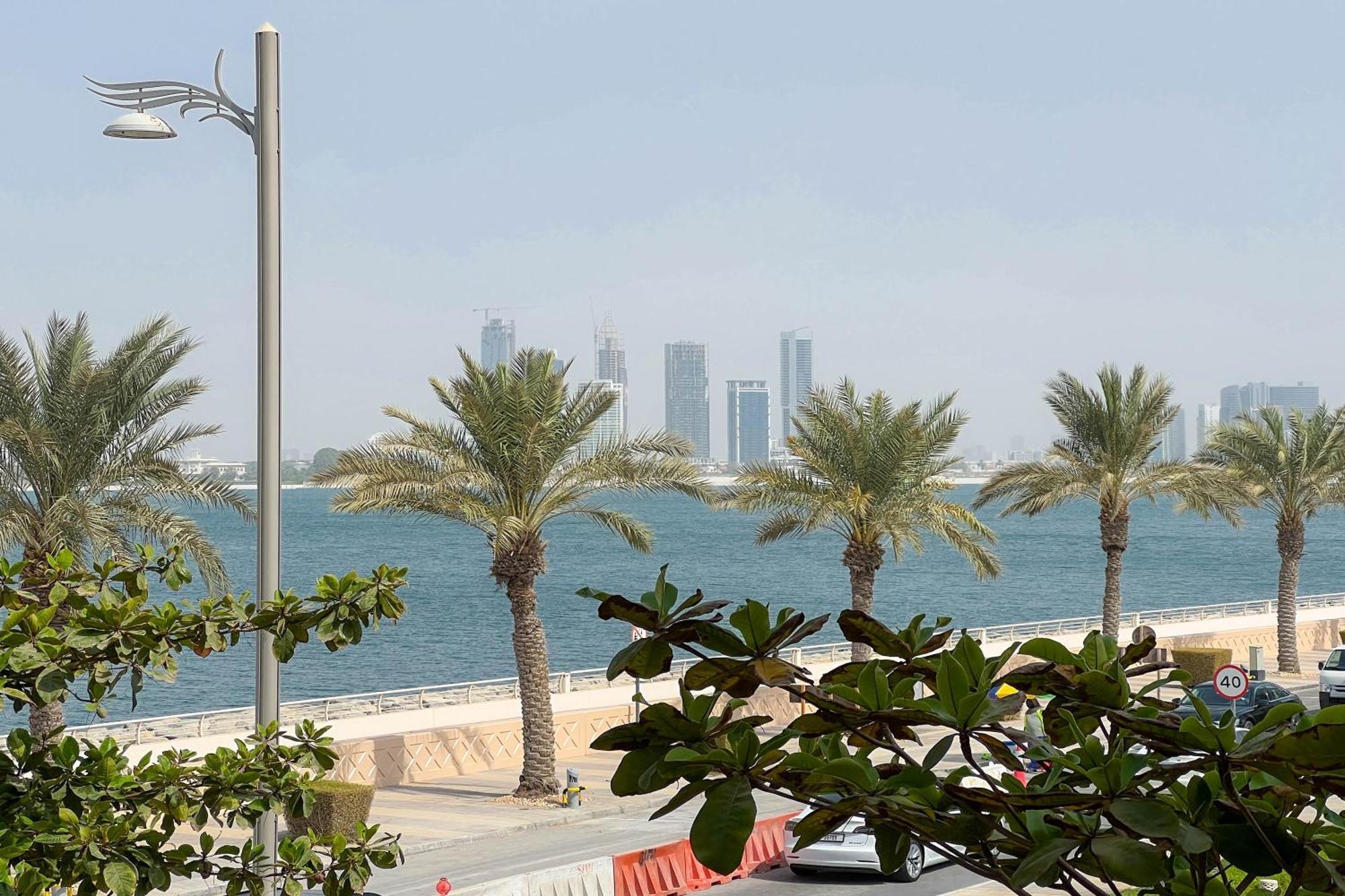 Luxe Getaways Royal Amwaj Palm Jumeirah Resort Apartment Holiday Home Dubaj Kültér fotó