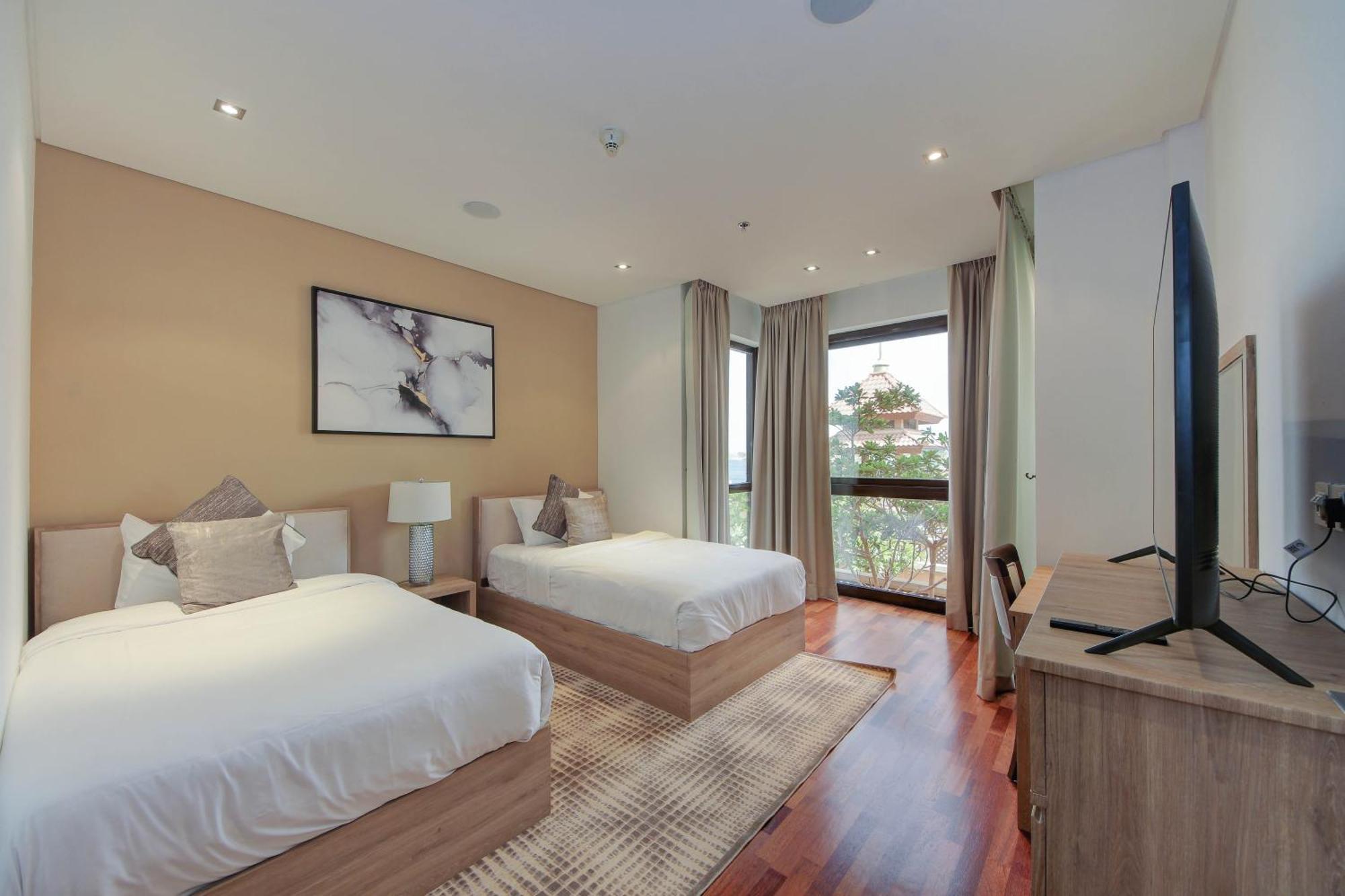 Luxe Getaways Royal Amwaj Palm Jumeirah Resort Apartment Holiday Home Dubaj Kültér fotó
