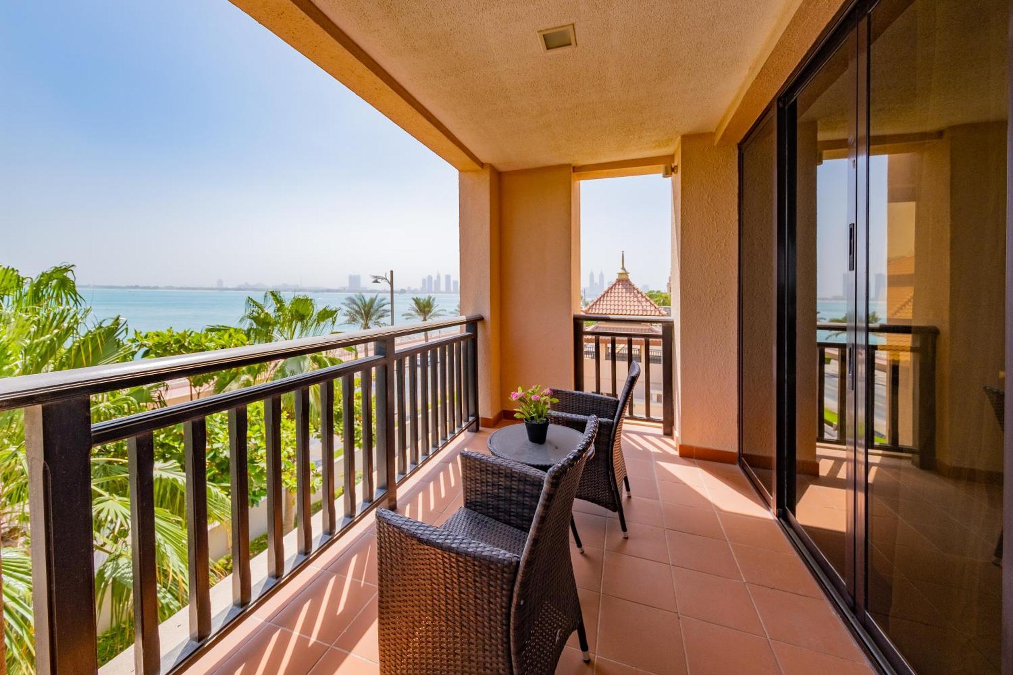 Luxe Getaways Royal Amwaj Palm Jumeirah Resort Apartment Holiday Home Dubaj Kültér fotó