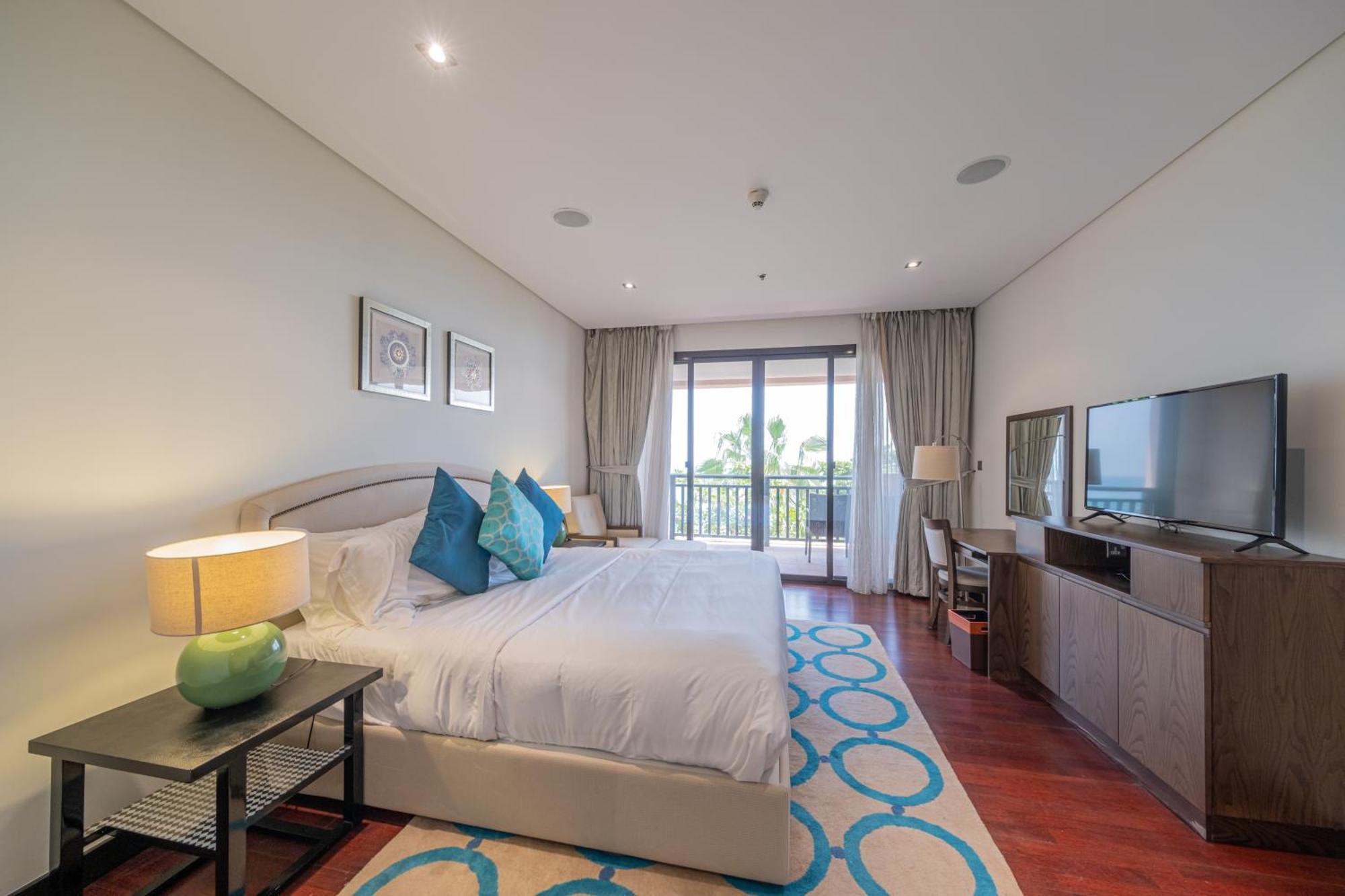 Luxe Getaways Royal Amwaj Palm Jumeirah Resort Apartment Holiday Home Dubaj Kültér fotó