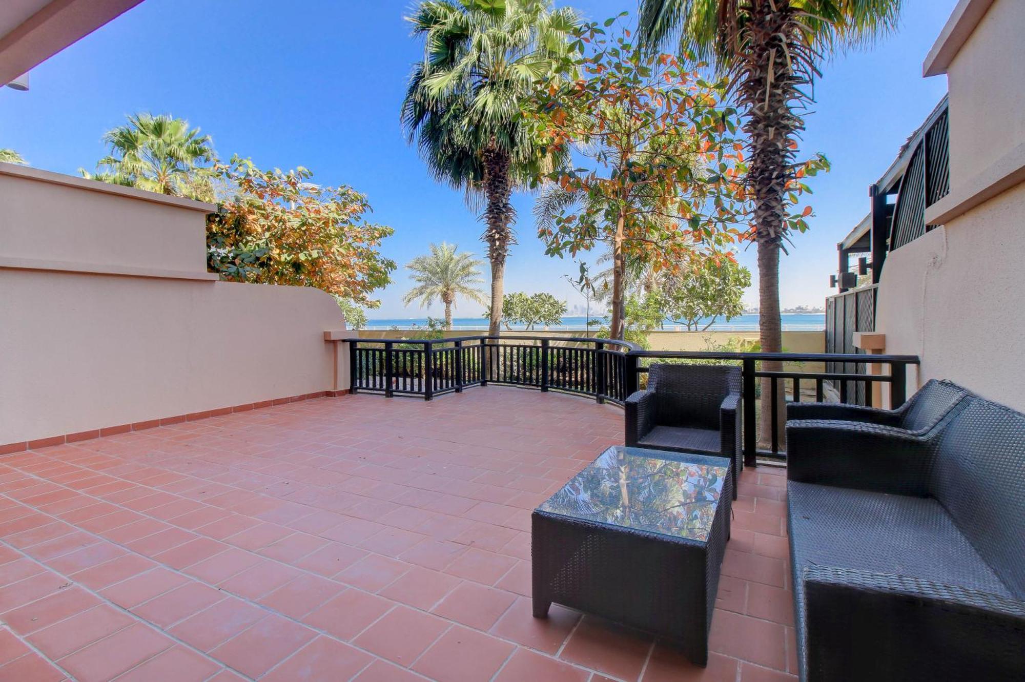 Luxe Getaways Royal Amwaj Palm Jumeirah Resort Apartment Holiday Home Dubaj Kültér fotó